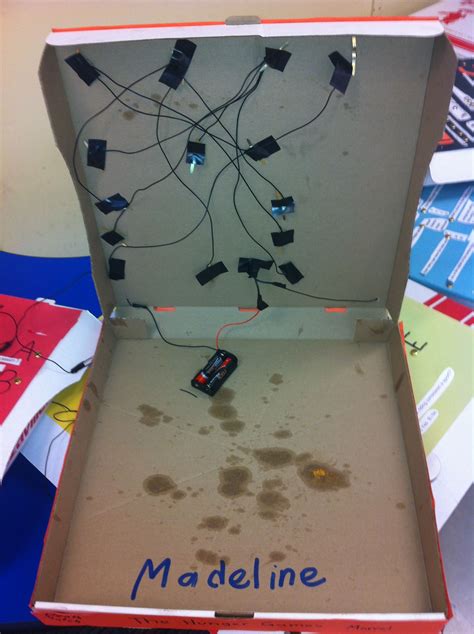 build a electric circuit matching game using a pizza box|electrical circuit board quiz.